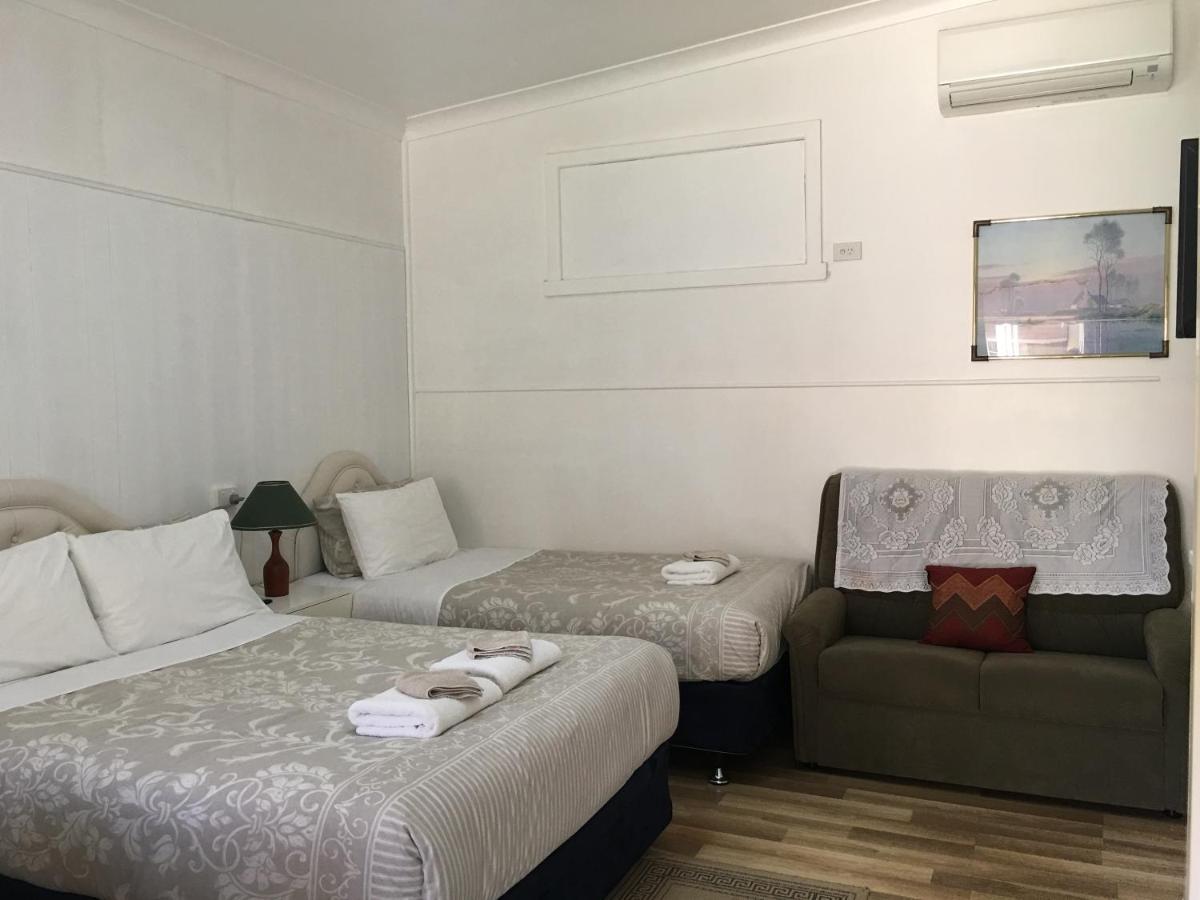 Major Innes Motel Порт-Маккуори Экстерьер фото